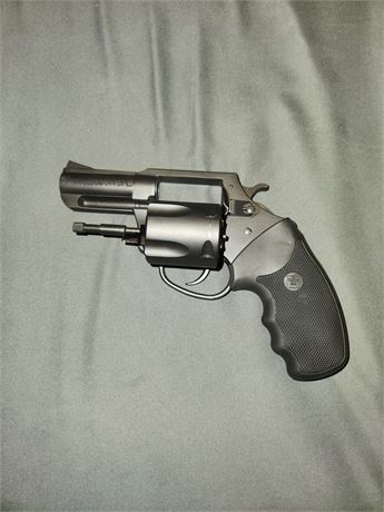 Charter arms bulldog 44 special revolver